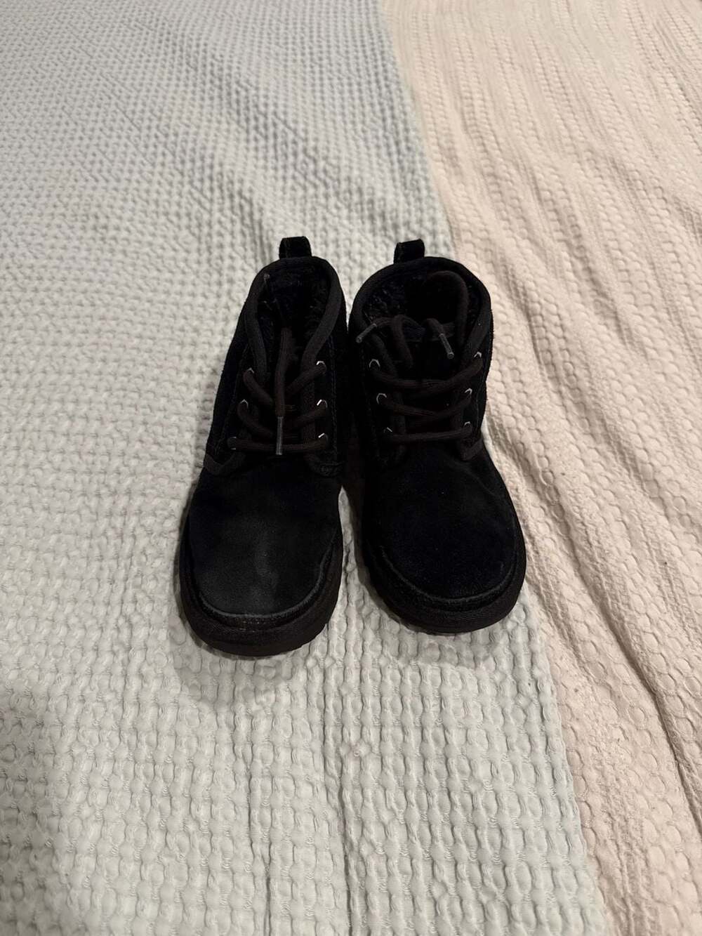 UGG Kids Neumel II Black Suede Chukka Boots (Size 13 Kids)